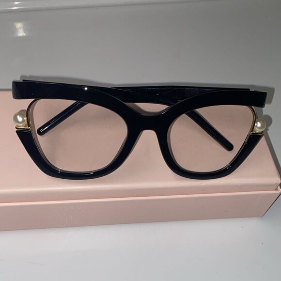 Optical Glasses with Pearls - Picture 2 of 7